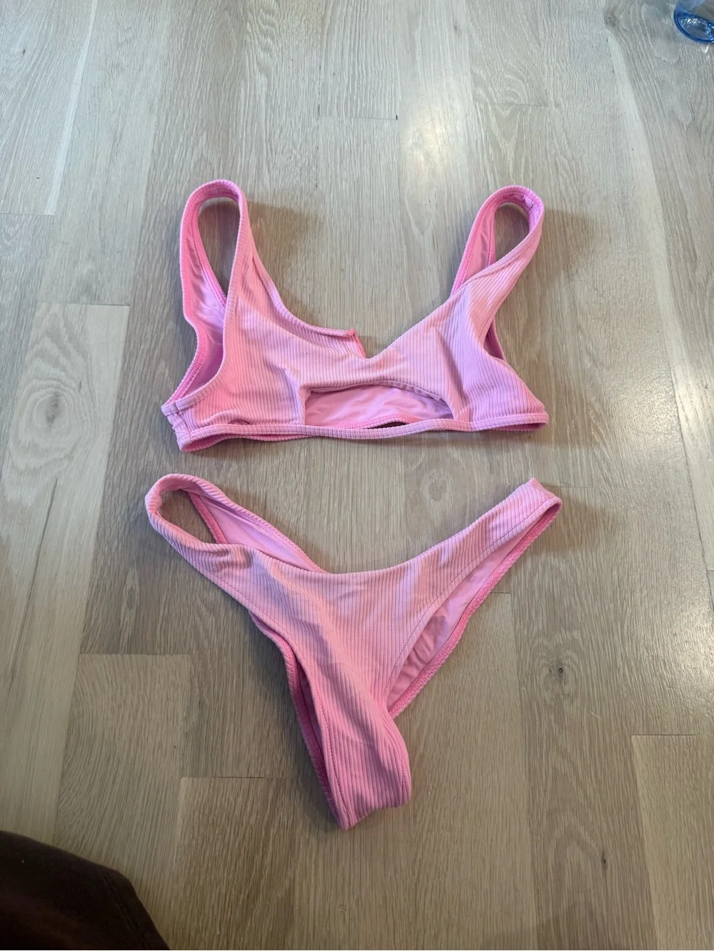 Ribbed Pink Two-Piece Bikini Set